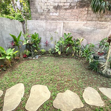 Kope House Ubud Экстерьер фото